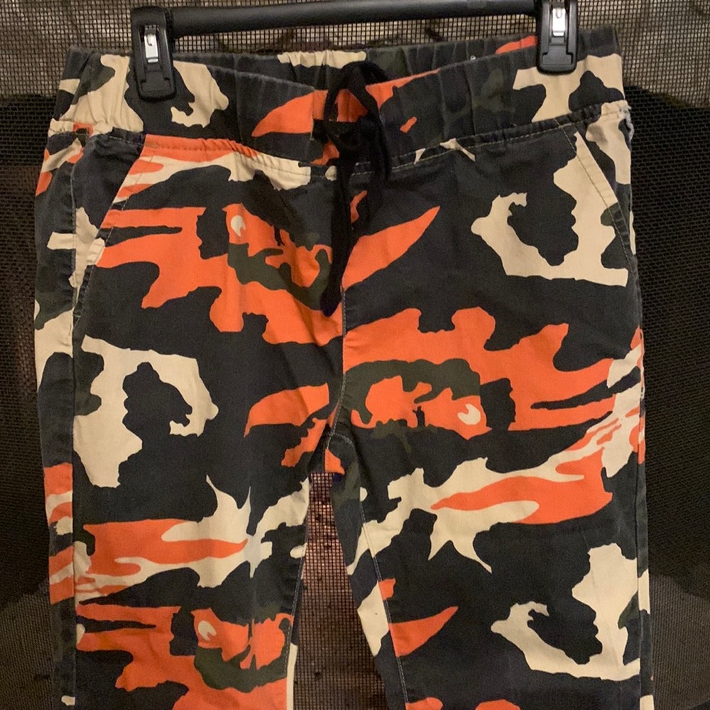 vip brand mens orange camo joggers size 13/14